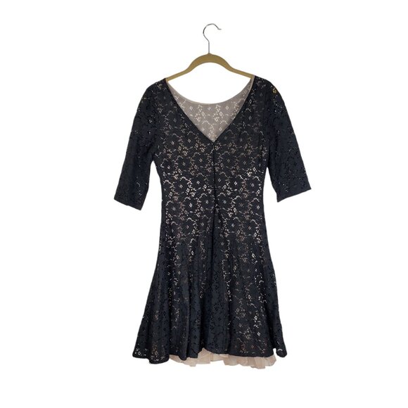Betsey Johnson Black Lace Dress Elbow Sleeve Fit & Flare Pouf Womens Size 4 - Picture 3 of 11